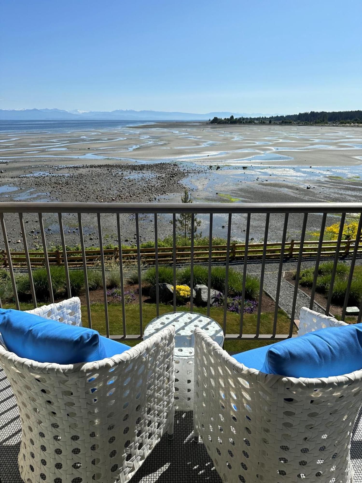 Bayside Oceanfront Resort Parksville Ngoại thất bức ảnh